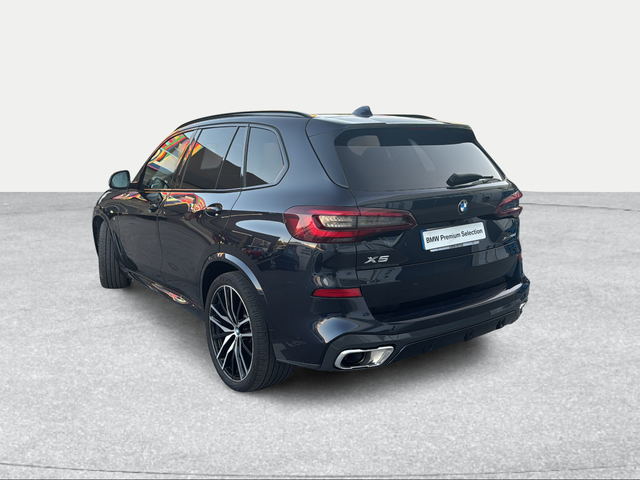 BMW X5 xDrive30d color Negro. Año 2022. 210KW(286CV). Diésel. En concesionario Ilbira Motor | Granada de Granada