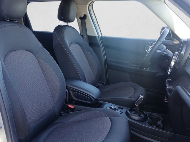 fotoG 7 del MINI MINI Countryman Cooper 100 kW (136 CV) 136cv Gasolina del 2021 en Vizcaya