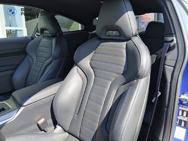 BMW Serie 4 M440i Coupé color Azul. Año 2022. 275KW(374CV). Gasolina. En concesionario Adler Motor S.L. TOLEDO de Toledo