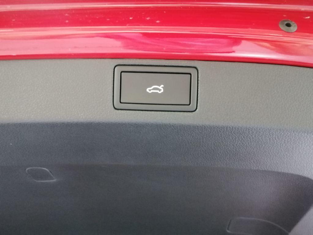 1.0 TSI Sport DSG 85 kW (115 CV)