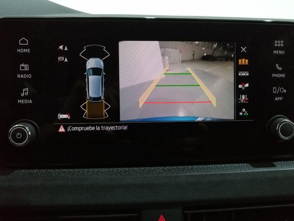 Design 1.0 TSI DSG 85 kW (115 CV)