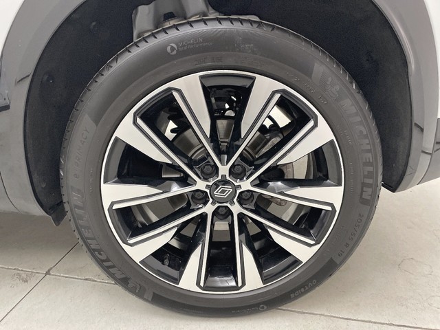 Foto 4 Renault Austral Techno Mild Hybrid Auto 116 kW (158 CV)