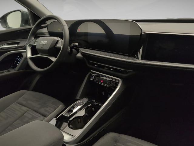 Foto 11 Audi Q5 Advanced TDI Quattro 150 kW (204 CV) S Tronic