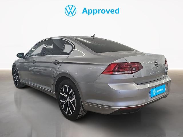 Volkswagen Passat Executive 1.5 TSI 110 kW (150 CV)