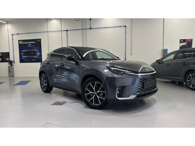 Lexus LBX 1.5 HEV Cool+ 100 kW (136 CV)