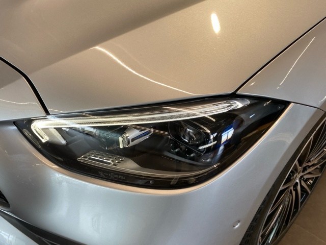 Mercedes-Benz Clase C C Estate 300 d en Barcelona