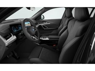 Fotos de BMW iX2 eDrive20 color Negro. Año 2024. 150KW(204CV). Eléctrico. En concesionario Movil Begar Alcoy de Alicante