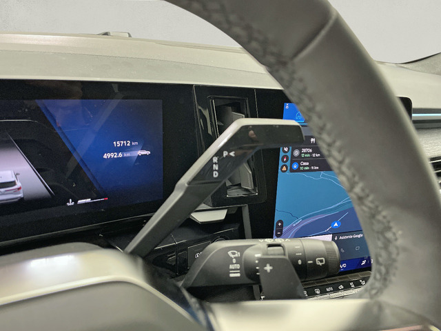 Foto 7 Renault Austral Techno Mild Hybrid Auto 116 kW (158 CV)