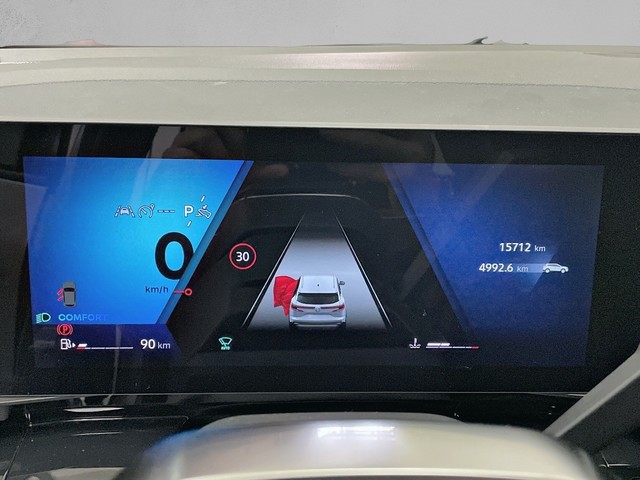 Foto 8 Renault Austral Techno Mild Hybrid Auto 116 kW (158 CV)