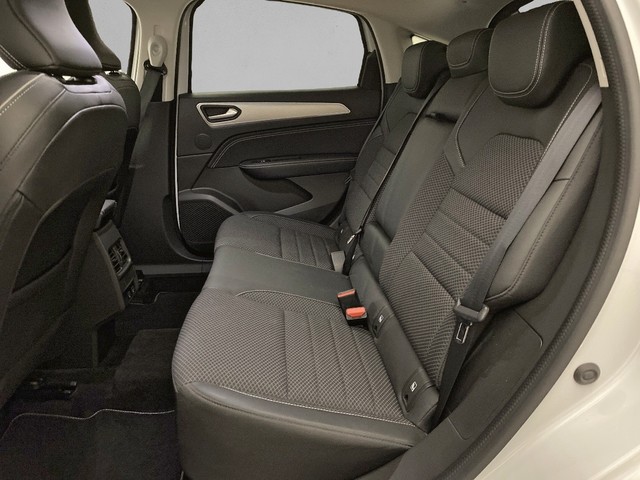 Foto 12 Renault Arkana Techno TCe 140 Microhíbrido EDC 103 kW (140 CV)