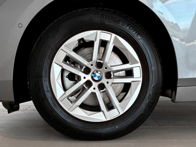 BMW Serie 2 218i Active Tourer color Gris. Año 2022. 100KW(136CV). Gasolina. En concesionario BMW Marcos Automoción de Valencia