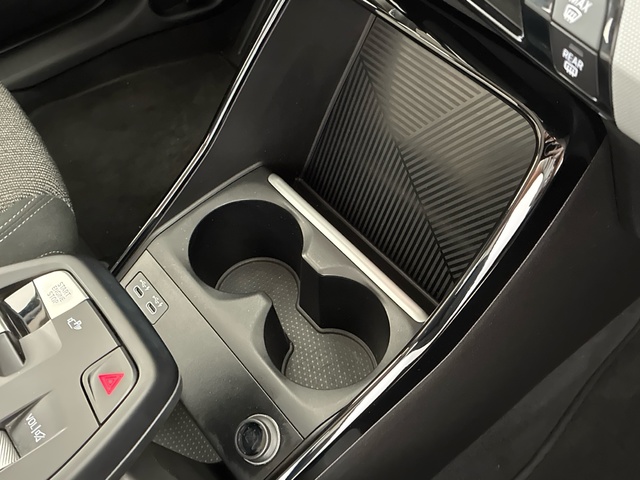 BMW Serie 2 218i Active Tourer color Gris. Año 2022. 100KW(136CV). Gasolina. En concesionario BMW Marcos Automoción de Valencia