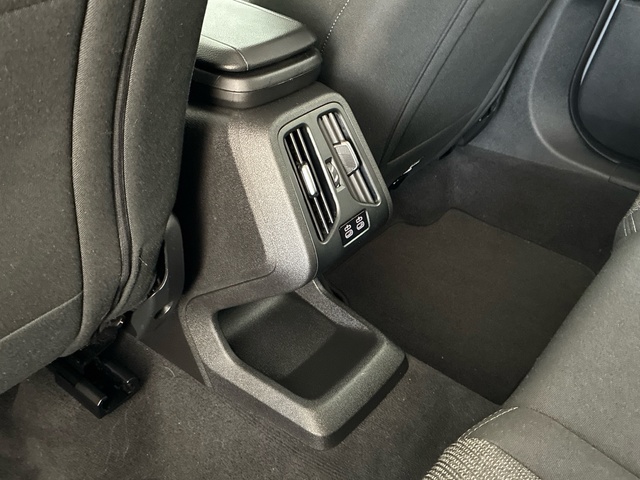 BMW Serie 2 218i Active Tourer color Gris. Año 2022. 100KW(136CV). Gasolina. En concesionario BMW Marcos Automoción de Valencia