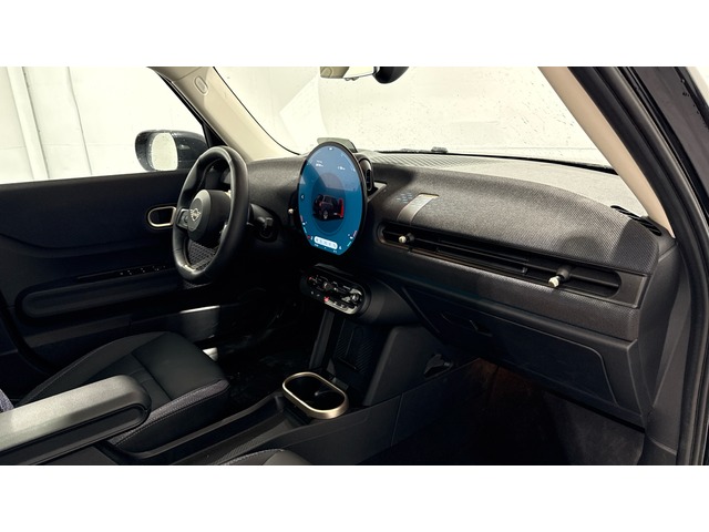 fotoG 7 del MINI MINI 5 Puertas Cooper C 115 kW (156 CV) 156cv Gasolina del 2024 en Madrid