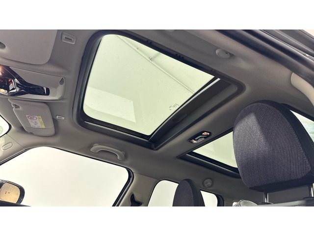 fotoG 13 del MINI MINI 5 Puertas Cooper C 115 kW (156 CV) 156cv Gasolina del 2024 en Madrid