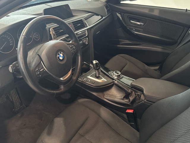 BMW Serie 3 318d color Blanco. Año 2018. 110KW(150CV). Diésel. En concesionario Burgocar (Bmw y Mini) de Burgos