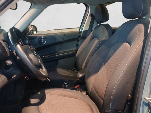 fotoG 10 del MINI MINI Countryman Cooper D 110 kW (150 CV) 150cv Diésel del 2023 en Vizcaya