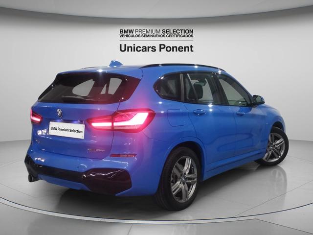 BMW X1 xDrive25e color Azul. Año 2021. 162KW(220CV). Híbrido Electro/Gasolina. En concesionario Unicars Ponent de Lleida