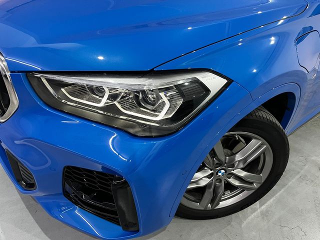 BMW X1 xDrive25e color Azul. Año 2021. 162KW(220CV). Híbrido Electro/Gasolina. En concesionario Unicars Ponent de Lleida