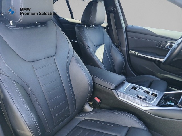 BMW Serie 3 318d color Negro. Año 2024. 110KW(150CV). Híbrido Electro/Diesel. En concesionario Adler Motor S.L. TOLEDO de Toledo