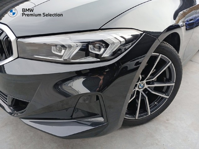 BMW Serie 3 320d color Negro. Año 2024. 140KW(190CV). Híbrido Electro/Diesel. En concesionario Adler Motor S.L. TOLEDO de Toledo