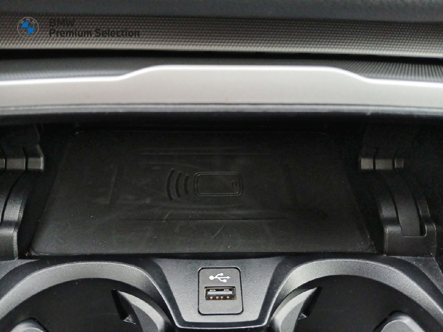 BMW Serie 3 320d color Negro. Año 2024. 140KW(190CV). Híbrido Electro/Diesel. En concesionario Adler Motor S.L. TOLEDO de Toledo