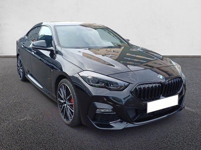 BMW Serie 2 218i Gran Coupe color Negro. Año 2022. 103KW(140CV). Gasolina. En concesionario Marmotor de Las Palmas
