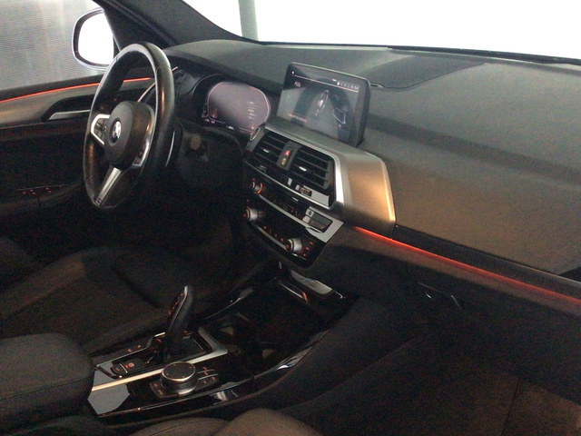 BMW X3 xDrive20d color Negro. Año 2021. 140KW(190CV). Diésel. En concesionario BYmyCAR Madrid - Alcalá de Madrid