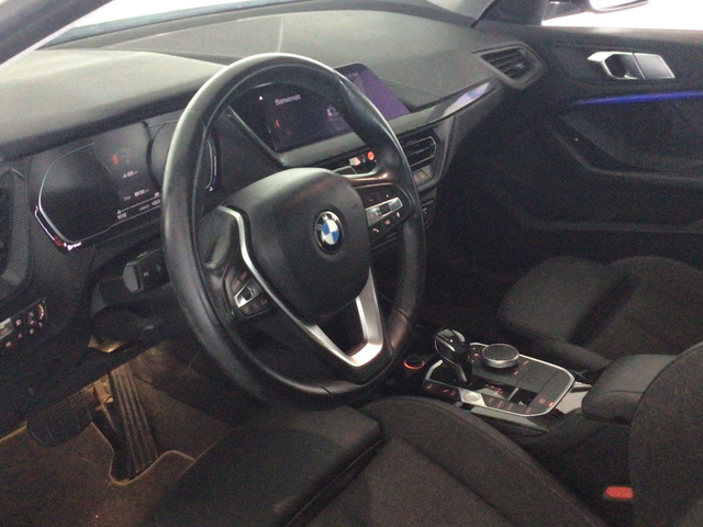 BMW Serie 1 118d color Blanco. Año 2019. 110KW(150CV). Diésel. En concesionario BYmyCAR Madrid - Algete de Madrid