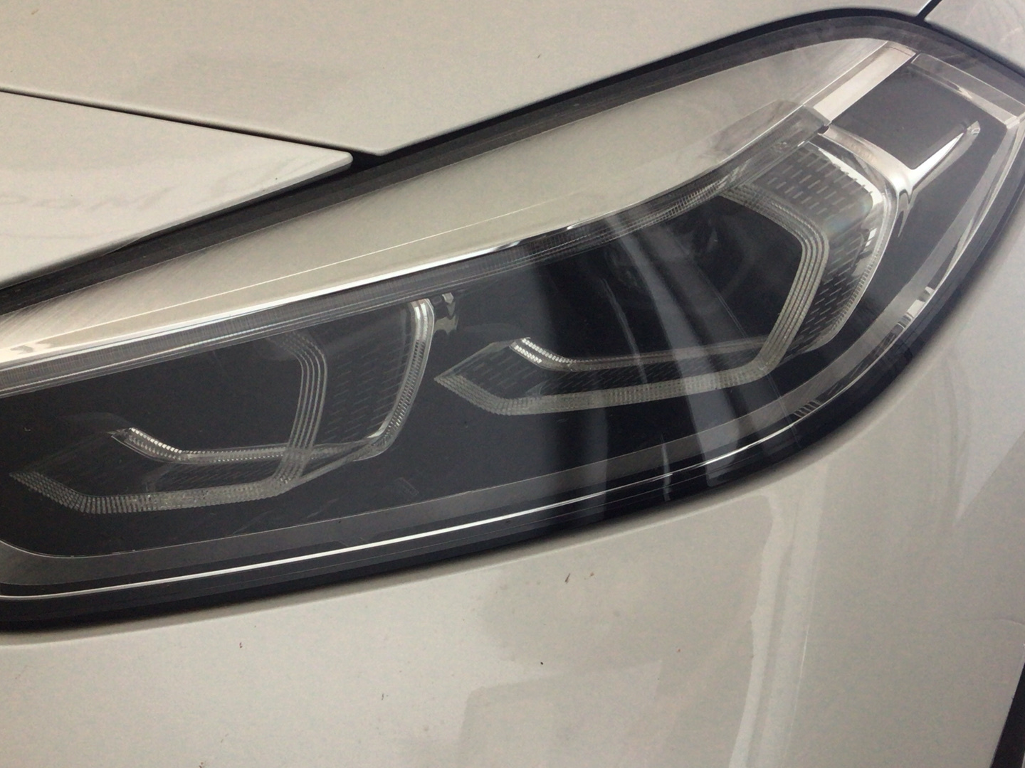 BMW Serie 1 118d color Blanco. Año 2019. 110KW(150CV). Diésel. En concesionario BYmyCAR Madrid - Alcalá de Madrid