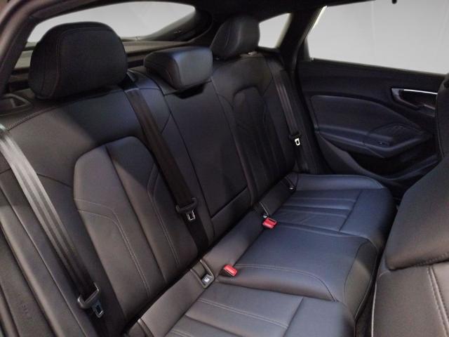 Foto 8 Audi A5 TDI Business 150 kW (204 CV)