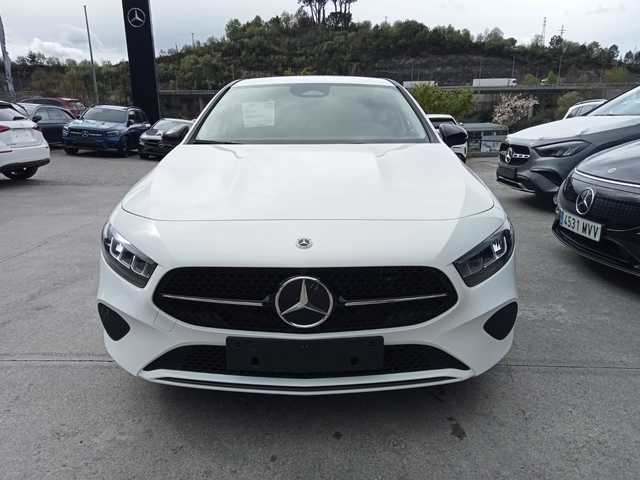 Mercedes-Benz Clase A 180 100 kW (136 CV)