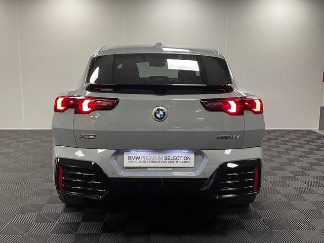 BMW X2 sDrive18d color Gris. Año 2024. 110KW(150CV). Diésel. En concesionario Maberauto de Castellón