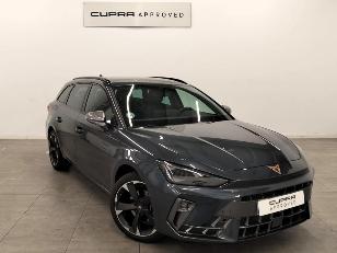 CUPRA Leon Sportstourer en Motorflash