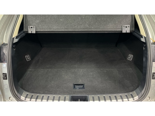 Lexus NX 300h Business Navigation 2WD 145 kW (197 CV)