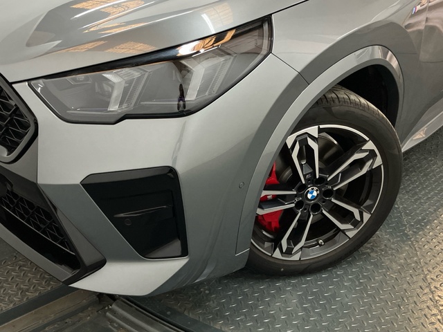 BMW X2 sDrive18d color Gris. Año 2025. 110KW(150CV). Diésel. En concesionario Proa Premium Palma de Illes Balears