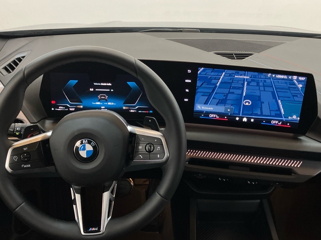 BMW Serie 1 120d color Negro. Año 2025. 120KW(163CV). Diésel. En concesionario Proa Premium Palma de Illes Balears