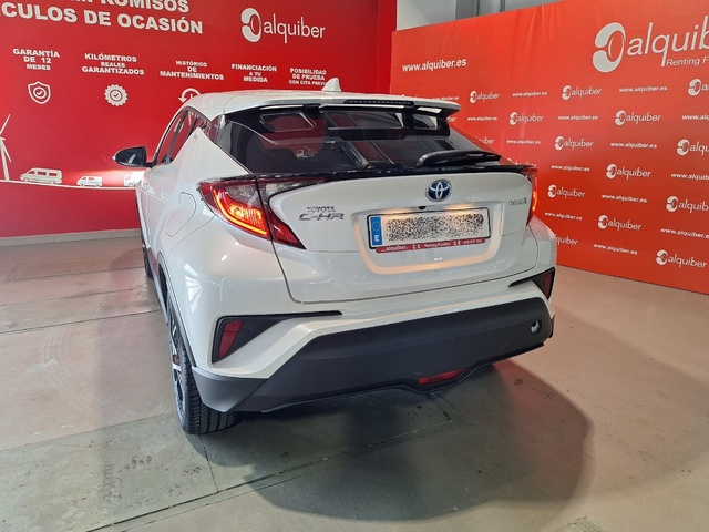 Toyota C-HR 1.8 125H Advance 90 kW (122 CV)