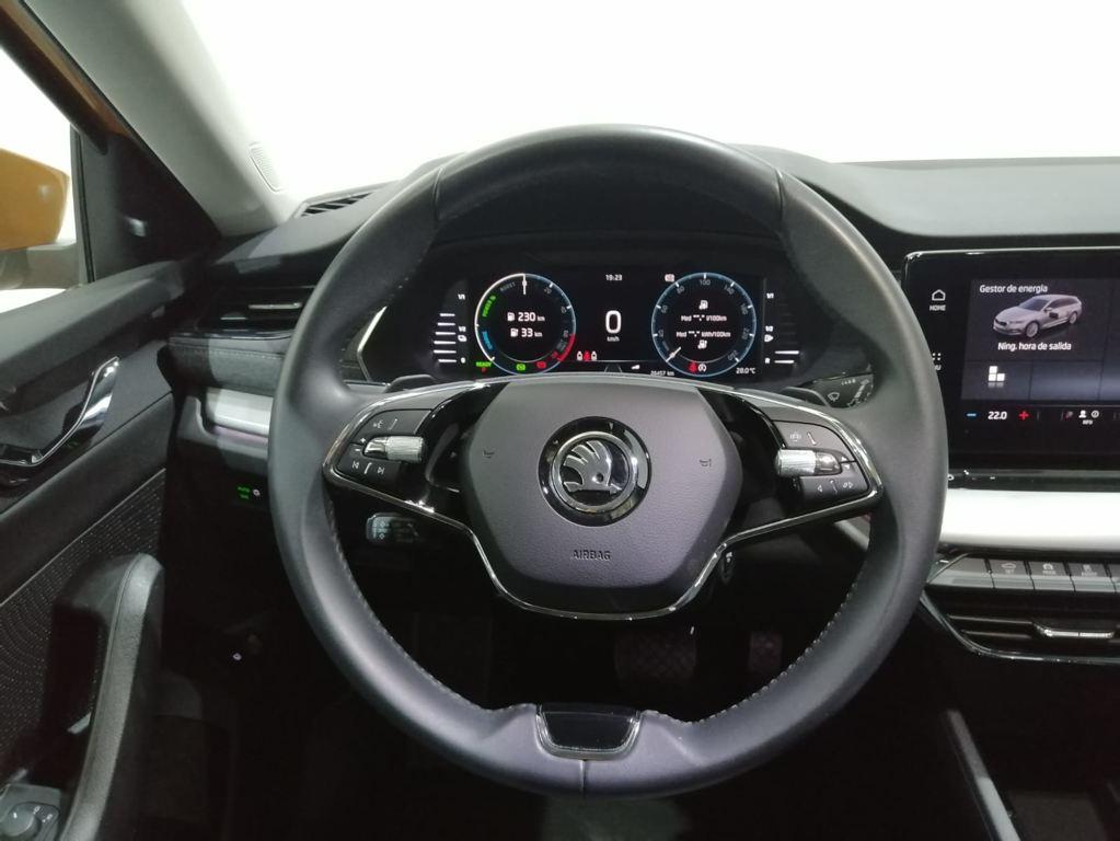 1.4 TSI PHEV Style DSG 150 kW (204 CV)