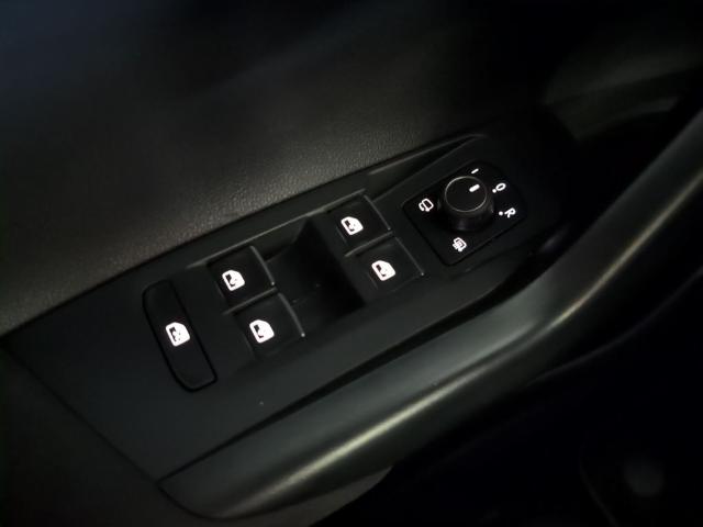 Volkswagen Taigo R-Line 1.0 TSI 81 kW (110 CV) DSG