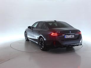 BMW i5 M60 color Gris. Año 2024. 442KW(601CV). Eléctrico. 