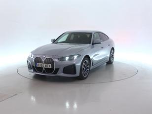 BMW i4 eDrive40 color Gris. Año 2025. 250KW(340CV). Eléctrico. 