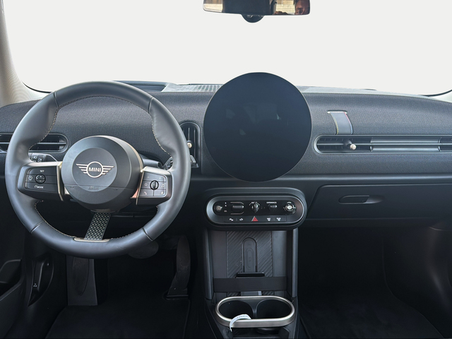 fotoG 6 del MINI MINI 5 Puertas Cooper C 115 kW (156 CV) 156cv Gasolina del 2025 en Granada