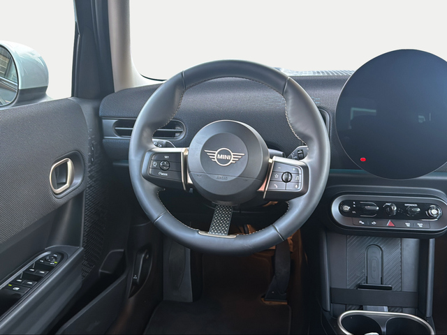 fotoG 17 del MINI MINI 5 Puertas Cooper C 115 kW (156 CV) 156cv Gasolina del 2025 en Granada