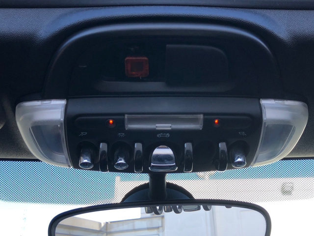 fotoG 17 del MINI MINI Cabrio Cooper 100 kW (136 CV) 136cv Gasolina del 2022 en Madrid