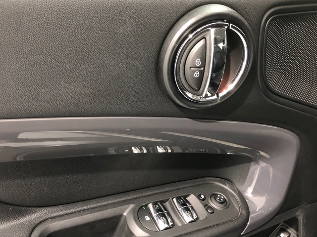 fotoG 13 del MINI MINI Countryman Cooper S E ALL4 165 kW (224 CV) 224cv Híbrido Electro/Gasolina del 2020 en Madrid