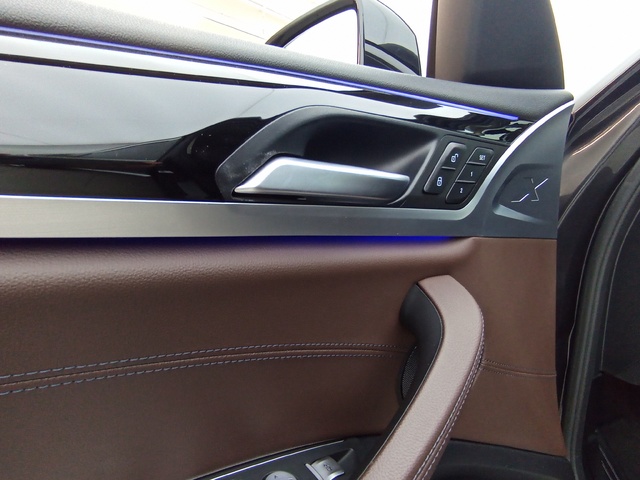 BMW X4 xDrive20d color Gris. Año 2021. 140KW(190CV). Diésel. En concesionario Augusta Aragon S.A. de Zaragoza