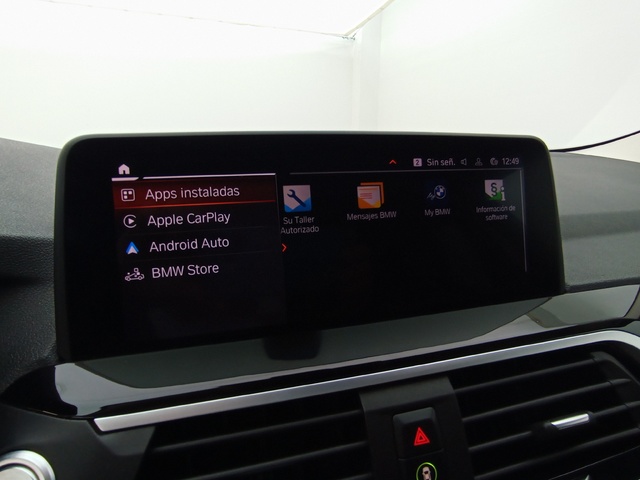 BMW X4 xDrive20d color Gris. Año 2021. 140KW(190CV). Diésel. En concesionario Augusta Aragon S.A. de Zaragoza