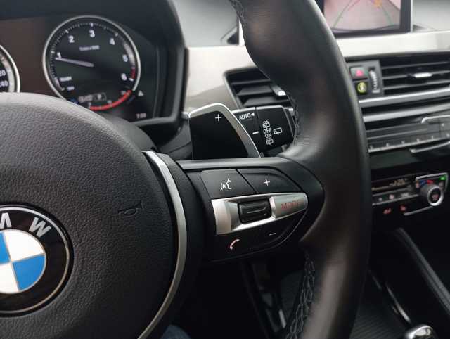 BMW X1 sDrive18d color Gris. Año 2022. 110KW(150CV). Diésel. En concesionario Augusta Aragon S.A. de Zaragoza