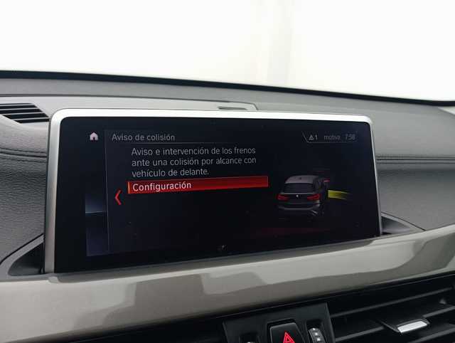 BMW X1 sDrive18d color Gris. Año 2022. 110KW(150CV). Diésel. En concesionario Augusta Aragon S.A. de Zaragoza